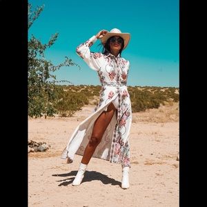 Linen balloon sleeve dress